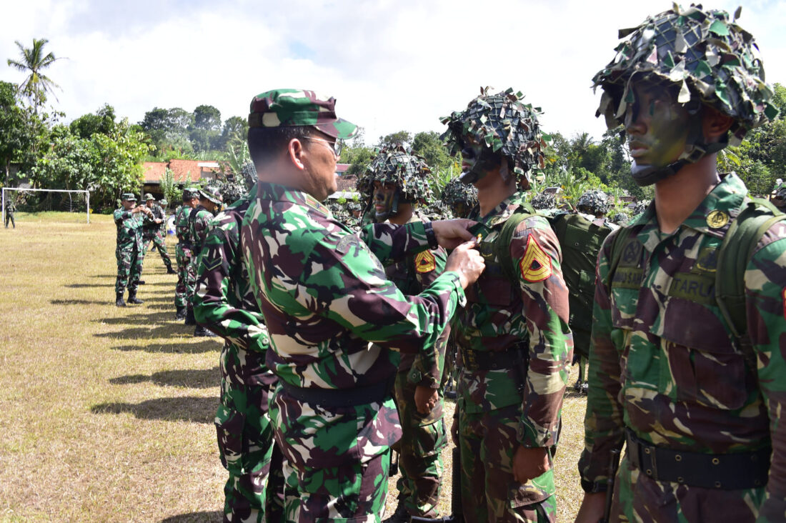 Penyematan Brevet Widya Yudha Taruna Akademi Militer Tingkat III TP 2022/2023
