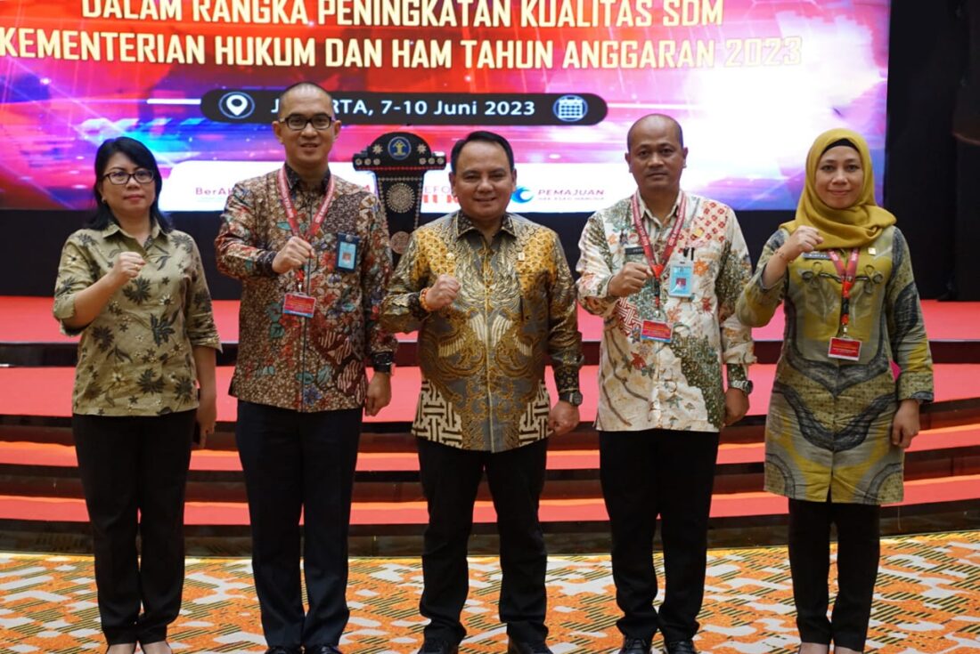 Pimti Kanwil Kemenkumham Sulut Ikuti Penutupan Rakernis Kepegawaian TA 2023