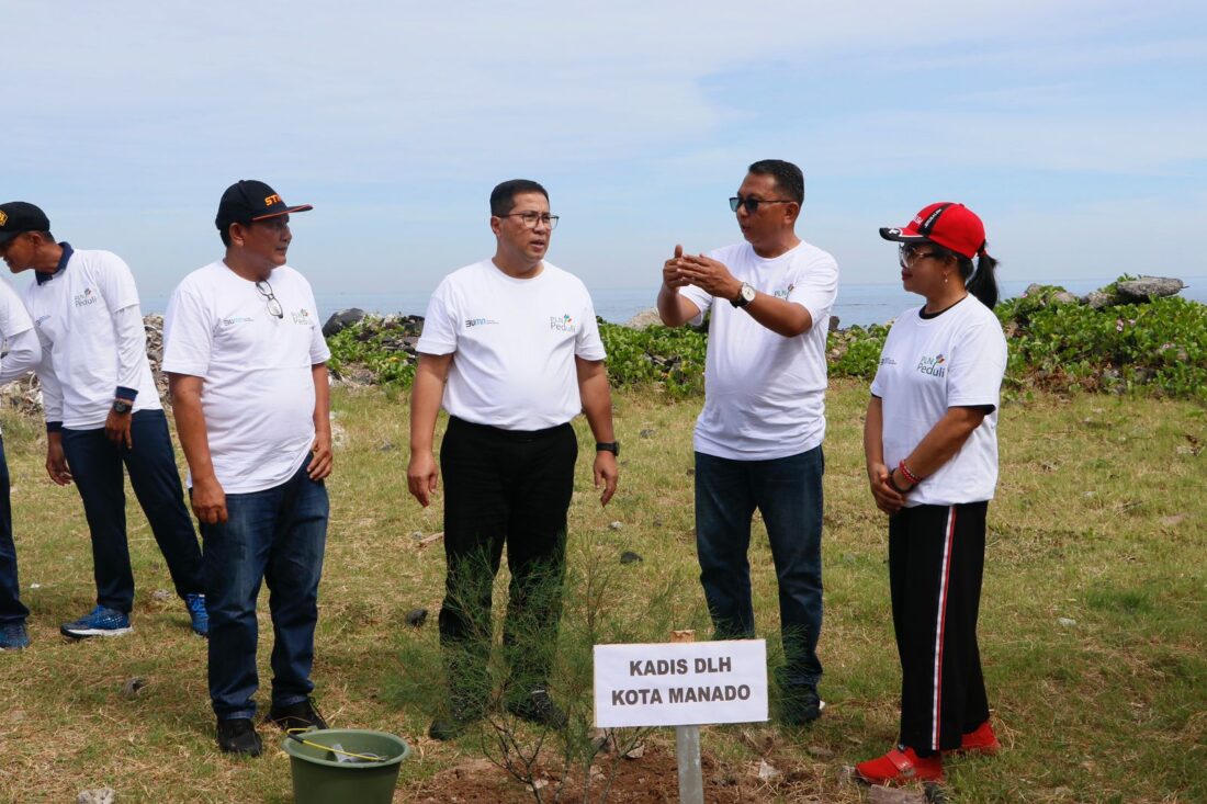 Peringati Hari Lingkungan Hidup Sedunia, PLN Laksanakan Coastal Clean Up