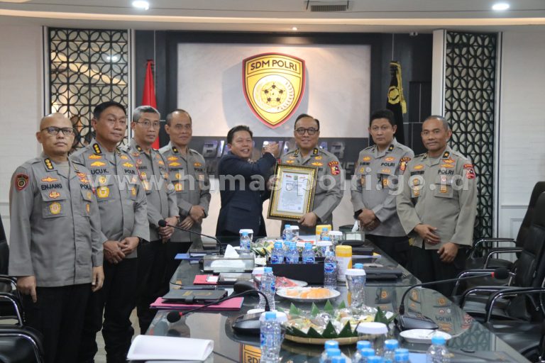 SSDM Polri Raih Penghargaan dari Lemkapi