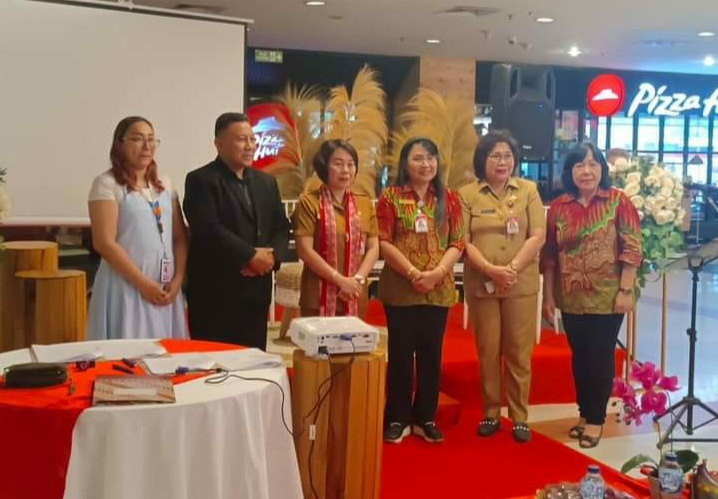 Kadis Dikda Provinsi Sulut Dr. Femmy J. Suluh