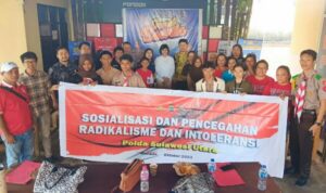 Bidang Humas Polda Sulut bekerja sama dengan Satbinmas dan Satresnarkoba Polresta Manado menggelar diskusi kamtibmas, Jumat Bacirita, di Kantin Presisi Polresta Manado, Jumat (27/10/2023).