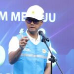 Direktur Utama PLN Darmawan Prasodjo mengatakan bahwa PLN ingin menunjukkan sebagai the leader dalam mengakselerasi penggunaan kendaraan listrik begitu juga menyediakan infrastruktur pendukung EV yang terbaik di Indonesia dalam sambutannya pada acara peluncuran program menuju 100 persen kendaraan listrik operasional PLN di Kantor Unit Induk Distribusi (UID) Jakarta Raya pada Minggu, (29/10).
