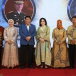 Kepala Badan Narkotika Nasional Republik Indonesia (BNN RI), Komjen Pol. Prof. Dr. Petrus Reinhard Golose memimpin pelepasan purna tugas dua kepala BNNP yakni Kepala BNNP Jawa Tengah Brigjen. Pol. Drs. Heru Pranoto, M.Si. dan Brigjen. Pol. Ir. Sukandar, MM. di Ruang Muhammad Hatta Gedung Tan Satrisna BNN Lantai 7 pada Senin 30 Oktober 2023.