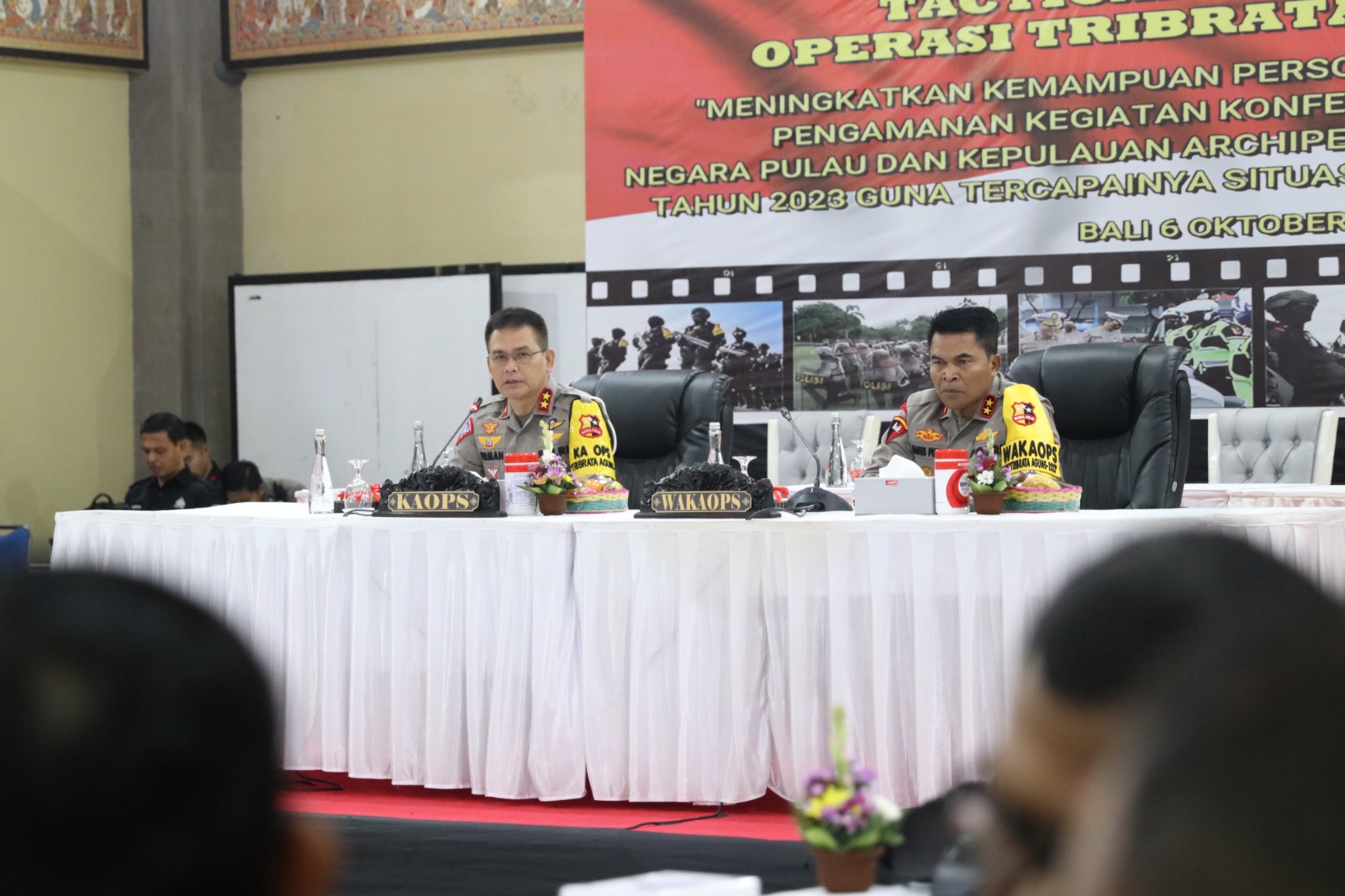 Kapolda Bali Irjen Pol. Ida Bagus Kd Putra Narendra, S.I.K., M.Si, menghadiri kegiatan Tactical Floor Game (TFG) yang dilaksanakan di Gedung Perkasa Raga Garwita, Polda Bali, Jumat (6-10-2023).