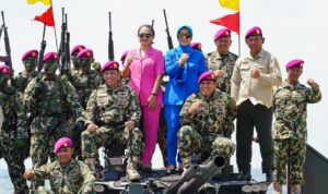 Kapolri Jenderal Polisi Drs. Listyo Sigit Prabowo menyampaikan Selamat Hari Ulang Tahun (HUT) ke-78 kepada TNI.