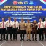 Polda Sulawesi Utara yang tergabung dalam Satuan Tugas (Satgas) Mafia Tanah bersama Kejaksaan Tinggi dan Kantor Wilayah (Kanwil) Agraria dan Tata Ruang (ATR)/Badan Pertanahan Nasional BPN Sulut menerima penghargaan berupa pin emas dari Kementerian ATR/BPN Republik Indonesia.