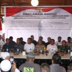 Organisasi Kemasyarakatan Adat Minahasa dan Organisasi Keagamaan Muslim di Kota Bitung menggelar deklarasi damai, di Riverside Resto n Cafe, Girian, Kota Bitung, pada Selasa (28/11/2023) siang.