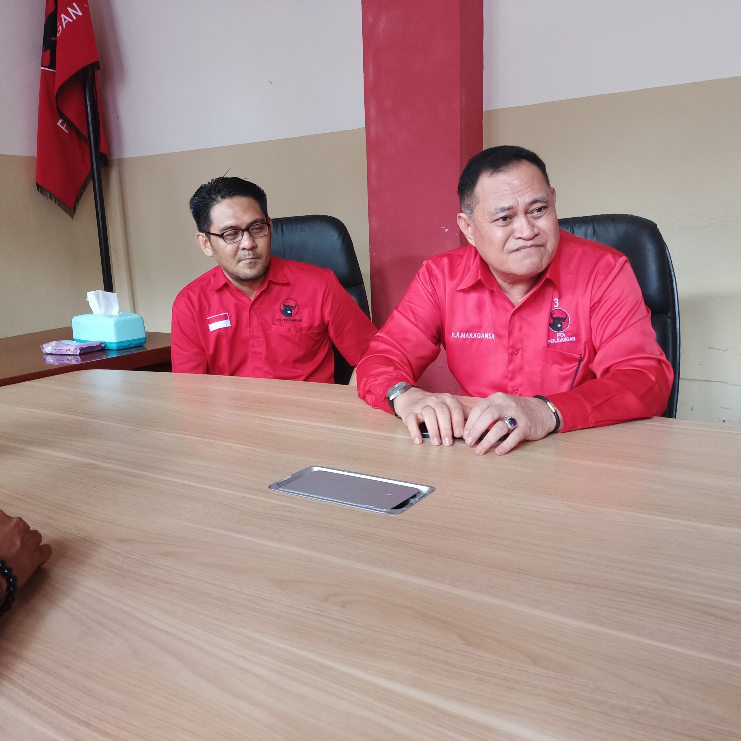 Ketua DPC PDI Perjuangan Kabupaten Kepulauan Sangihe, Hironimus R. Makagansa