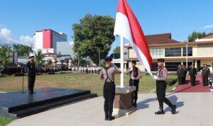 Polda Sulawesi Utara peringati Hari Pahlawan ke-78, tanggal 10 November 2023. Upacara digelar di halaman Mako Polda Sulut dipimpin oleh Kapolda Sulut Irjen Pol Setyo Budiyanto, Jumat (10/11/2023).