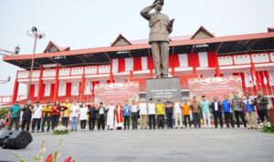 Kapolri Jenderal Listyo Sigit Prabowo, Panglima TNI Laksamana Yudo Margono bersama penyelenggara Pemilu, serta seluruh lapisan elemen masyarakat menggelar deklarasi Pemilu 2024 damai, Sabtu (11/11/2023).