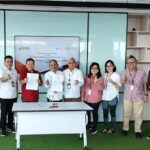 PT. Bank Perkreditan Rakyat Prisma Dana dan PT Bank Pembangunan Daerah Sulawesi Utara Gorontalo (Bank SulutGo) menandatangani perjanjian kemitraan pada hari ini, tanggal 3 November 2023, di kantor pusat Bank Sulutgo di Jl. Pierre Tendean no 100 Manado.
