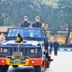 Kapolri Jenderal Pol Listyo Sigit Prabowo memimpin upacara peringatan Hari Ulang Tahun (HUT) ke-78 Korps Brimob Polri di Markas Korps Brimob Kelapa Dua, Depok, Kamis (16/11/2023).