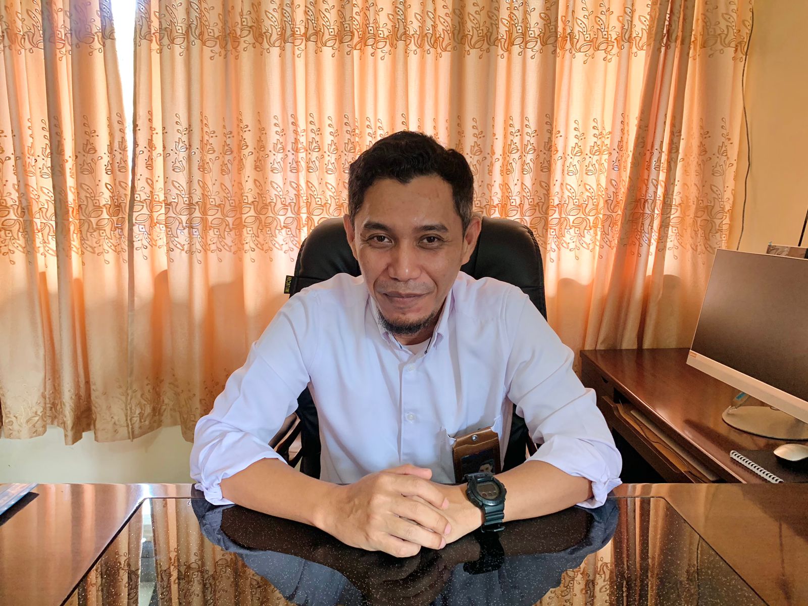 Pemimpin Cabang Perum Bulog Kantor Cabang Tahuna, Ritno.