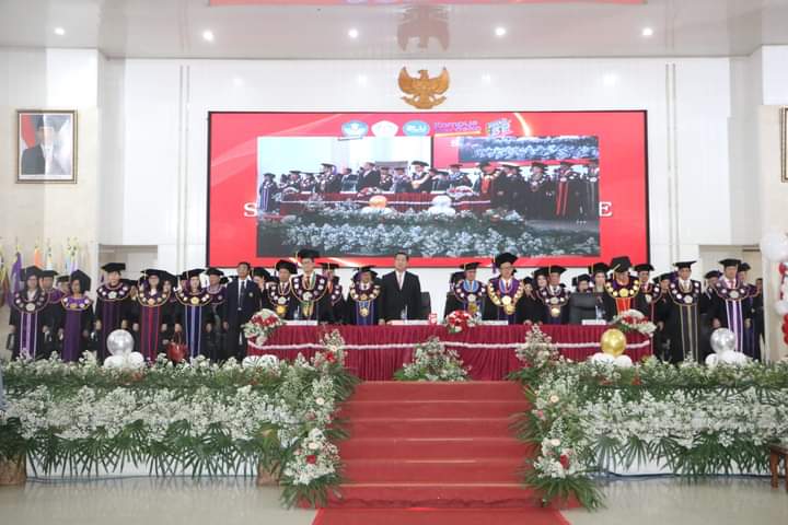 Puncak Dies Natalis Ke-62 Unsrat berlangsung di Auditorium Unsrat (Foto : Dok. Unsrat)