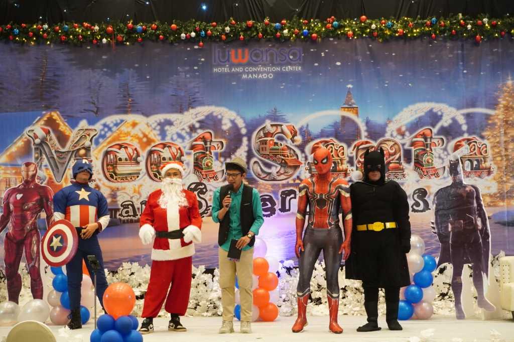 Meet Santa and Superheroes di Luwansa Hotel Manado Sukses