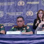 Penggelapan, Penyidik Polda Metro Jaya membongkar penadah dan penjualan kendaraan hasil kejahatan oleh tersangka MY, EI, Mayor Czi BP