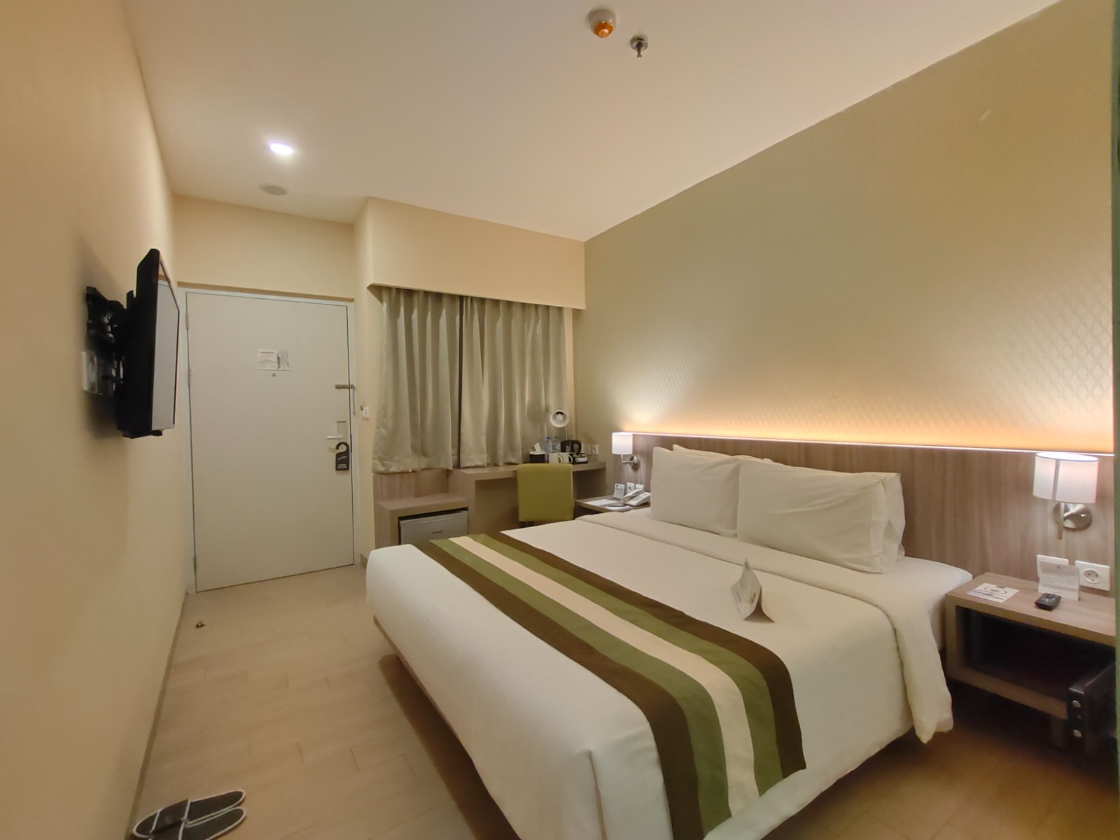 Grand Whiz Megamas Manado