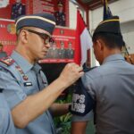 Kepala Kantor Wilayah Kementerian Hukum dan Hak Asasi Manusia (Kemenkumham) Sulawesi Utara, Ronald Lumbuun secara resmi mengukuhkan Tim Satuan Operasional Kepatuhan Internal Pemasyarakatan (Satopspatnal Pas), Kamis (4/1)