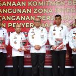 Kepala Kantor Wilayah Kemenkumham Sulut Ronald Lumbuun, Kepala Divisi Pemasyarakatan Aris Munandar, Kepala Divisi Keimigrasian, Syamsul Efendi Sitorus, Kepala Divisi Pelayanan Hukum dan HAM Rudy Pakpahan, Plh. Kepala Divisi Administrasi Noldy Sahabati, Kepala Unit Pelaksana Teknis, Pejabat Administrator, Pejabat Pengawas, dan seluruh Pelaksana pada Kantor Wilayah.