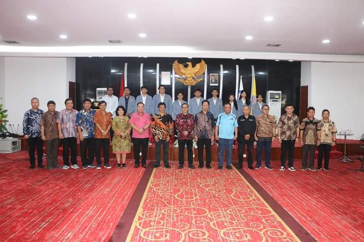 Lantik Pengurus BEM dan MPM Unsrat Periode Tahun 2024/2025, ini Kata Rektor Sompie