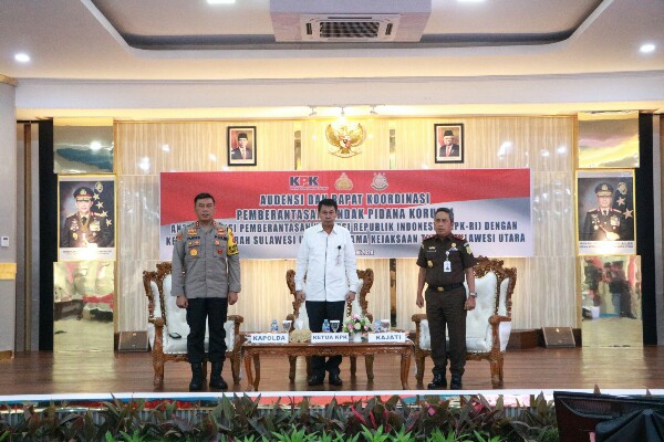 Polda Sulut Gelar Rakor Pemberantasan Korupsi Bersama KPK RI dan Kejati