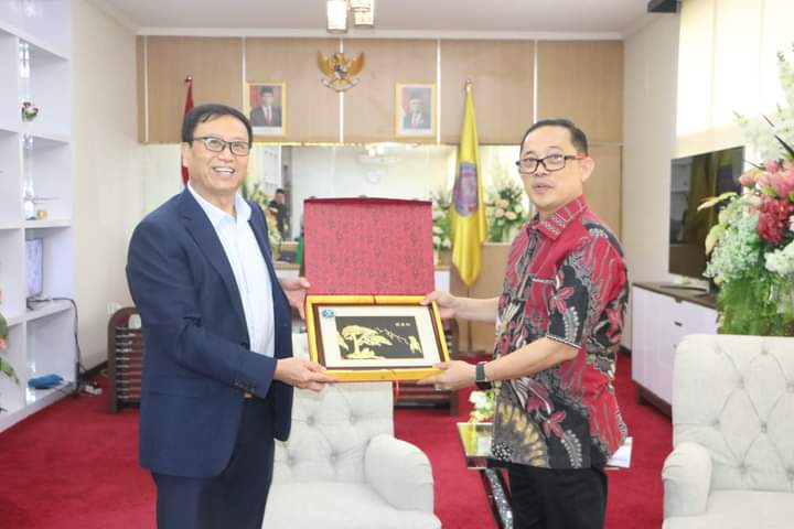 Kerjasama Wuhu China dan Monash Australia, Unsrat Bakal Buka Kelas Internasional