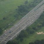  Kakorlantas Polri Irjen Pol. Aan Suhanan di dampingi Kabag Ops Korlantas Polri Kombes Pol. Eddy Djunaedi melakukan pantuan udara arus balik 2024 di jalur Tol Trans Jawa usai melepas Oneway di KM 414 Kalikangkung Jawa Tengah.