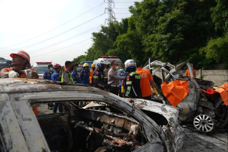 Kakorlantas Polri Ucapkan Belasungkawa Atas Kecelakaan KM 58 Tol Japek