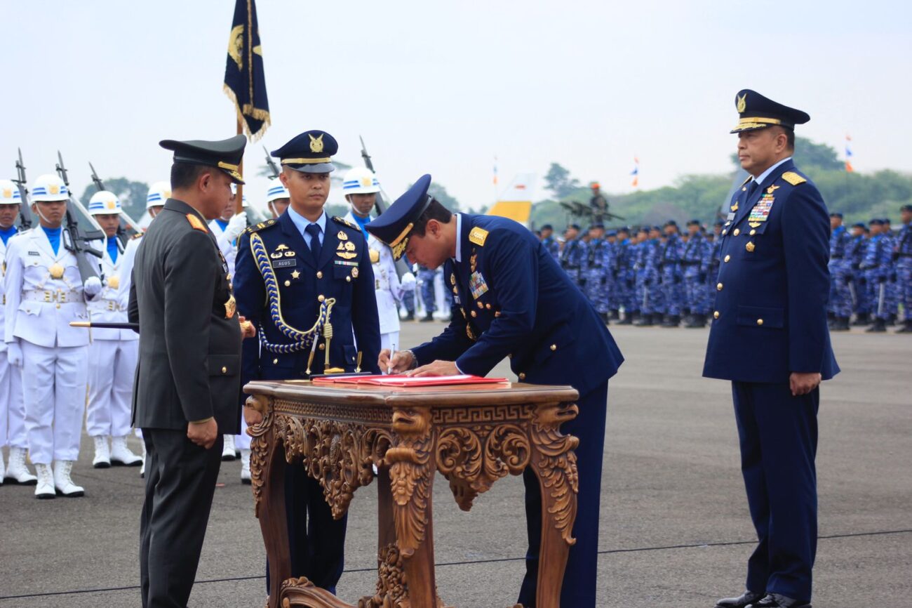 Dipimpin Panglima TNI, Danlanudsri Hadiri Upacara Sertijab Kasau