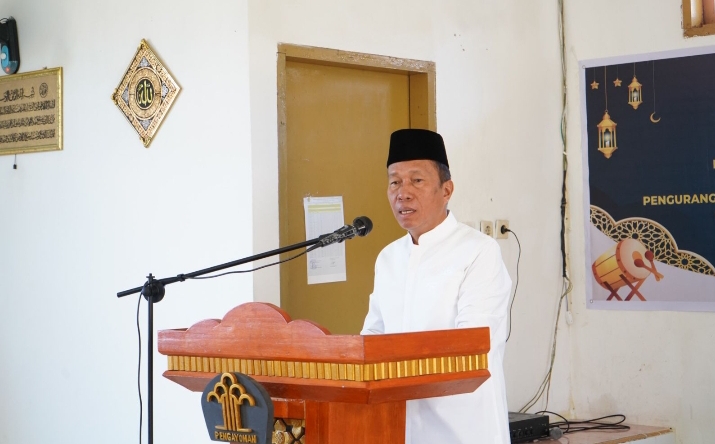 Bupati Minahasa Selatan Franky Donny Wongkar, SH. menghadiri kegiatan penyerahan Remisi Khusus Hari Idul Fitri bagi tiga puluh dua Warga Binaan, bertempat di Masjid At-Taubah Lembaga Pemasyarakatan Kelas III Amurang, pada hari  Rabu, 10 April 2024 