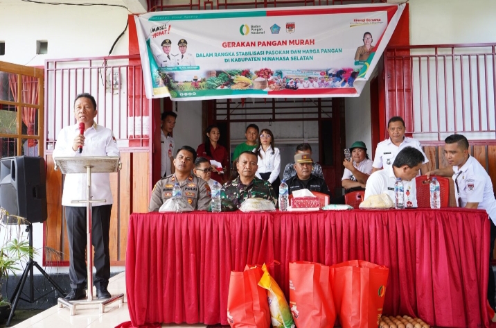 Bupati Minahasa Selatan Franky Donny Wongkar, SH menghadiri kegiatan gerakan pangan murah dalam rangka stabilisasi pasokan dan harga pangan, bertempat di BPU Desa Tumpaan Baru Kecamatan Tumpaaan, Rabu (3/4/ 2024).