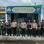 Kapolda dan PJU Sambangi 5 Pos Pengamanan Hari Raya di Kota Manado