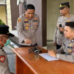 Polresta Manado melakukan pemeriksaan senjata api bagi personel Polresta Manado. Kegiatan ini dipimpin langsung oleh Kapolresta Manado, Kombes Pol Julianto Sirait, yang turut memastikan kelancaran proses pemeriksaan.