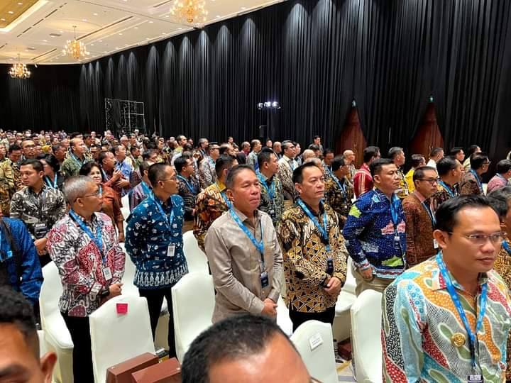 Bupati Minahasa (Minsel) Franky Donny Wongkar SE (FDW) mengikuti kegiatan Musyawarah Perencanaan Pembangunan Nasional (Musrenbangnas) Tahun 2024 dalam rangka penyempurnaan rancangan awal rencana kerja pemerintah tahun 2025, bertempat di Balai Sidang Jakarta Convention Center, Jakarta.