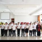 Bupati Wongkar Lantik Sejumlah PNS Dalam Jabatan Fungsional serta Serahkan SK Pj Kumtua