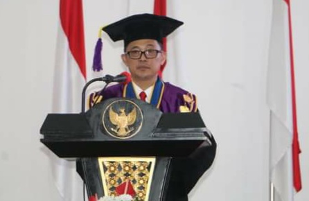 Rektor Unsrat Prof. Oktovian Berty Alexander Sompie (Foto : Dok. Unsrat)