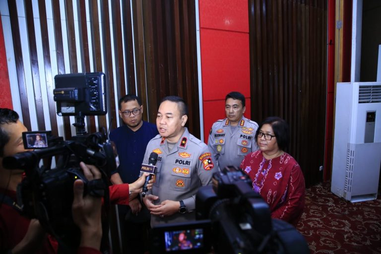 Polri siap menyukseskan kegiatan Konferensi Tingkat Tinggi World Water Forum (KTT WWF) ke-10 di Bali pada Mei Mendatang.