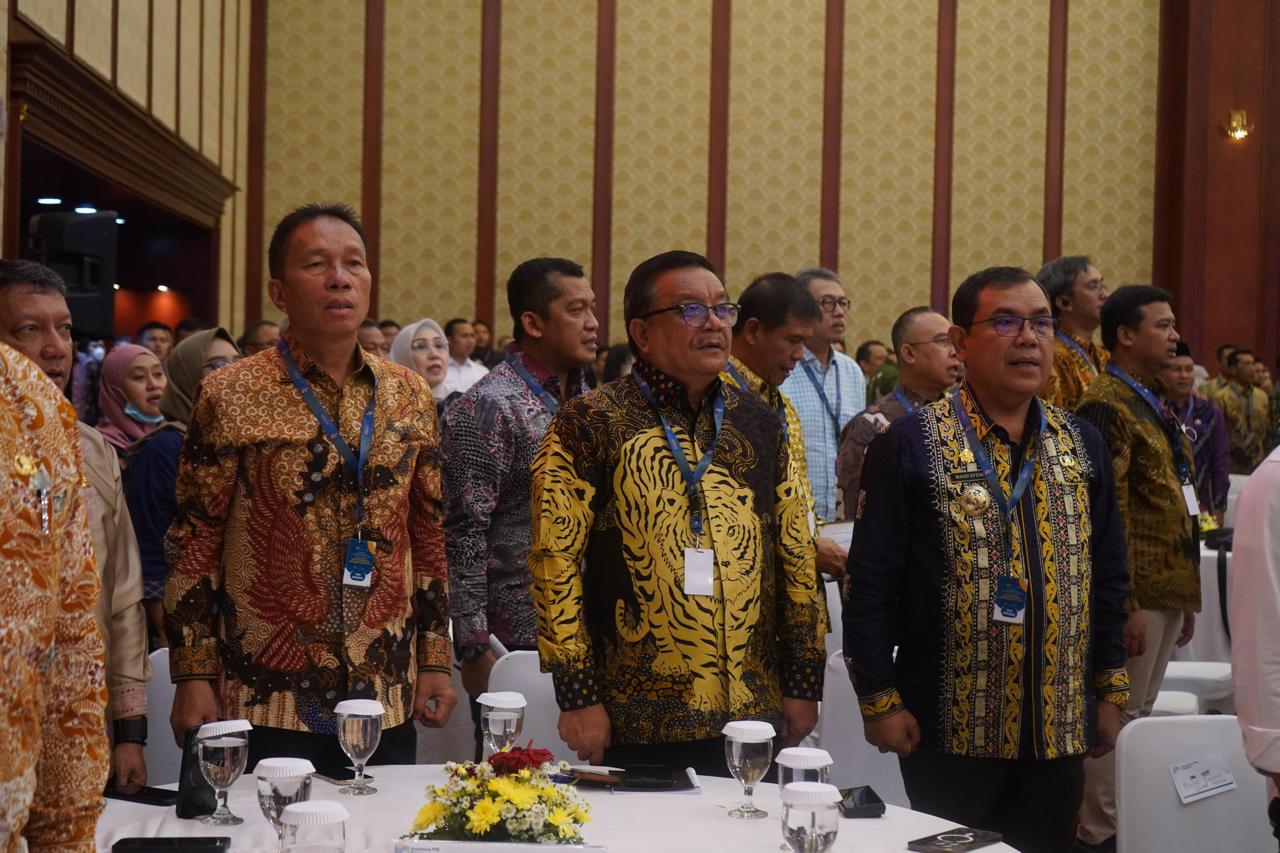 Bupati Minahasa Selatan Franky Donny Wongkar, SH  menghadiri  peluncuran Kolaborasi Pemanfaatan Sistem data Registrasi Sosial Ekonomi, Mewujudkan Satu Data Menuju Indonesia Emas 2045, di Auditorium Dhanapala Kementerian Keuangan RI, Jakarta, Kamis, (20 Juni 2024