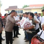 Polda Sulut dan Polres Jajaran Salurkan 8000 Paket Bantuan Sosial