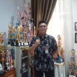 Plh Kepala SMA Negeri 9 Manado, Hendra Massie, SPd