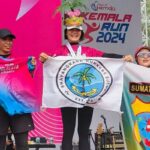  Iptu Dr. Ni Made Suti Arini, SH., MH, personel Polwan Polda Sulawesi Utara yang bertugas di Bidang Propam ini sukses mencuri perhatian di ajang lomba lari Kemala Run 2024 yang diikuti 10.000 peserta di ICE, BSD, Tangerang Selatan, Minggu 9 Juni 2024, yang dibuka oleh Kapolri.