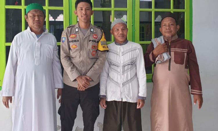 Polsek Singkil Lakukan Paja Somat untuk Kenyamanan Ibadah Sholat Jumat