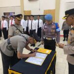 Upacara Serah terima jabatan (Sertijab) Wakapolres Minsel dilaksanakan di Graha Tatag Trawang Tungga Polres Minsel, Kamis (18/07/2024).