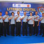 personel Lanud Sam Ratulangi mengikuti Literasi Digital sektor pemerintahan kepada prajurit TNI wilayah Kota Manado di Hotel Aston, Sulawesi Utara, Rabu (7/8/2024).