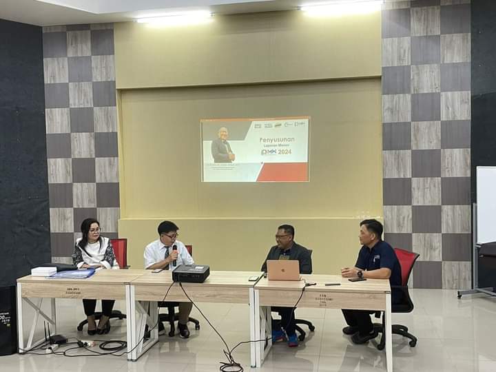 P2MW (Program Pembinaan Mahasiswa Wirausaha) (Foto : Dok. Unsrat)