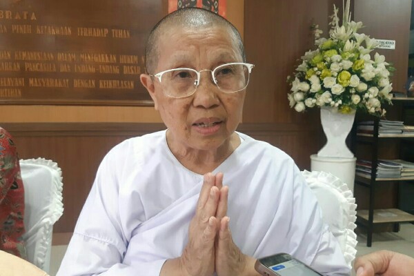 okoh agama Buddha di Sulawesi Utara, Meici Panyawati Bibiana