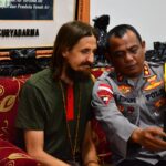 Pilot Philip Akhirnya Dibebaskan