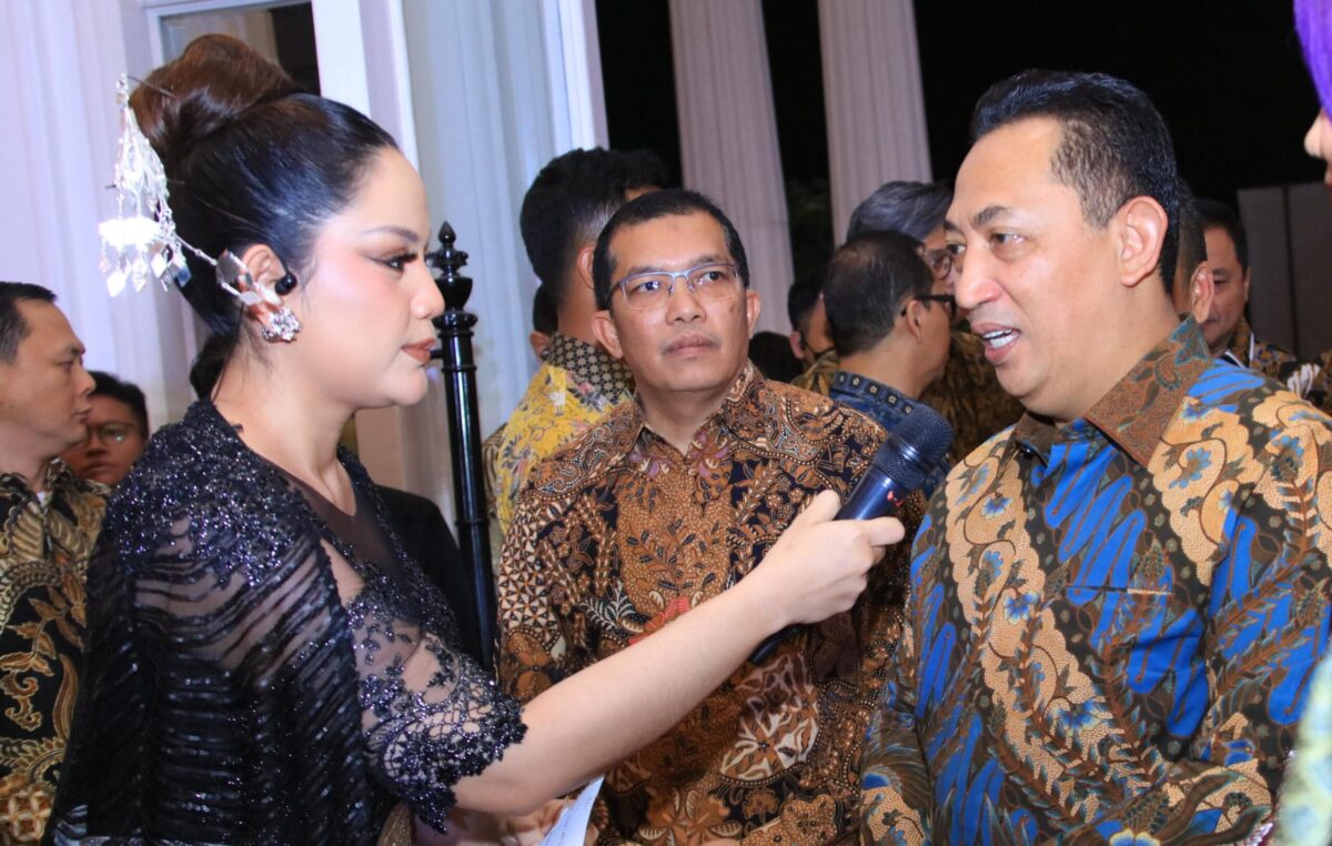 Kapolri Jenderal Polisi Drs. Listyo Sigit Prabowo, M.Si., menghadiri malam perayaan Ulang Tahun ke-13 KompasTV.