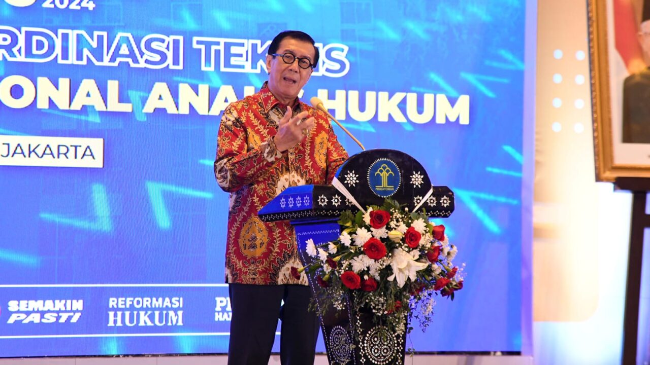 Menkumham Kukuhkan Organisasi Profesi Analis Hukum